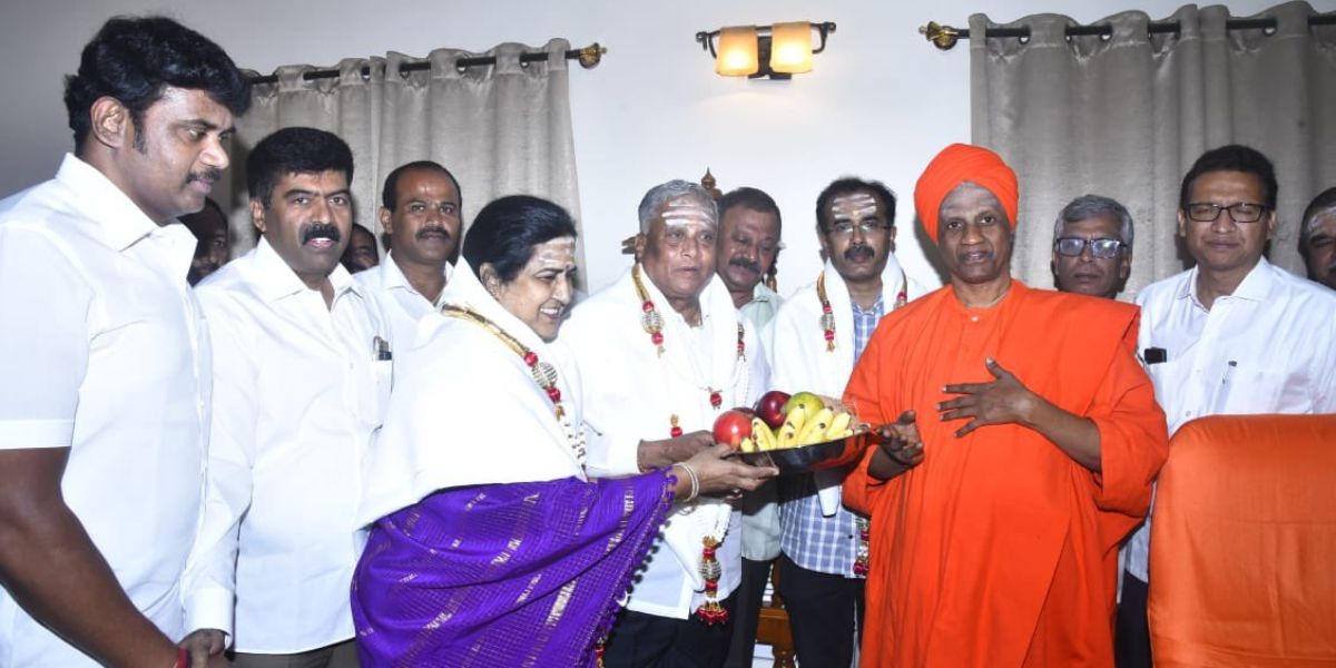 BJP's senior Lingayat leader and former minister V Somanna to met the party high command along with like-minded MLAs at Delhi on 7 December. (Supplied)