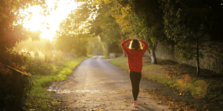 Walking after meals: Experts recommend walking post-meals for blood sugar regulation. (Wikimedia)
