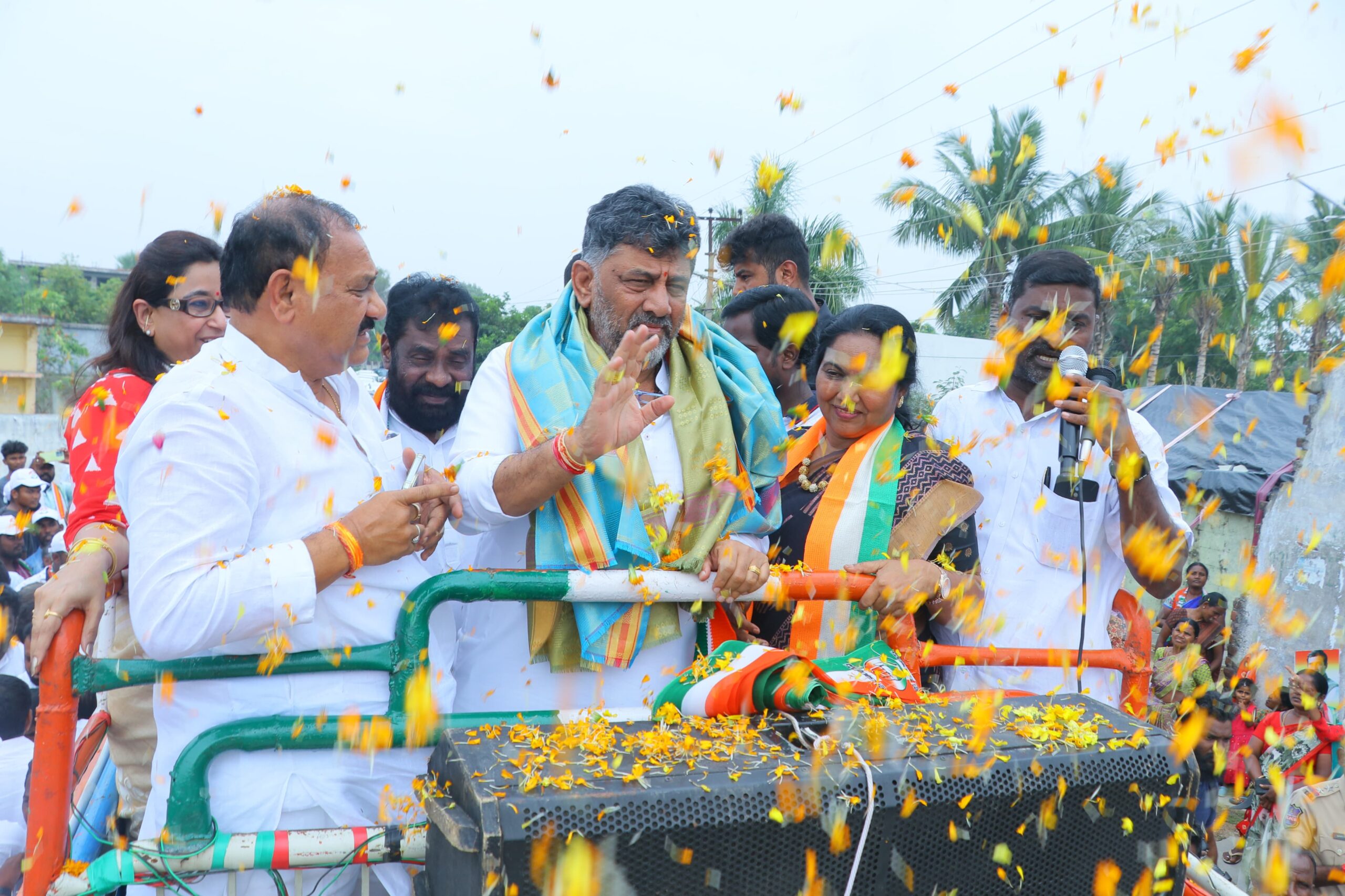 Karnataka High Court CM Siddaramaiah DyCM DK Shivakumar CBI DA Case