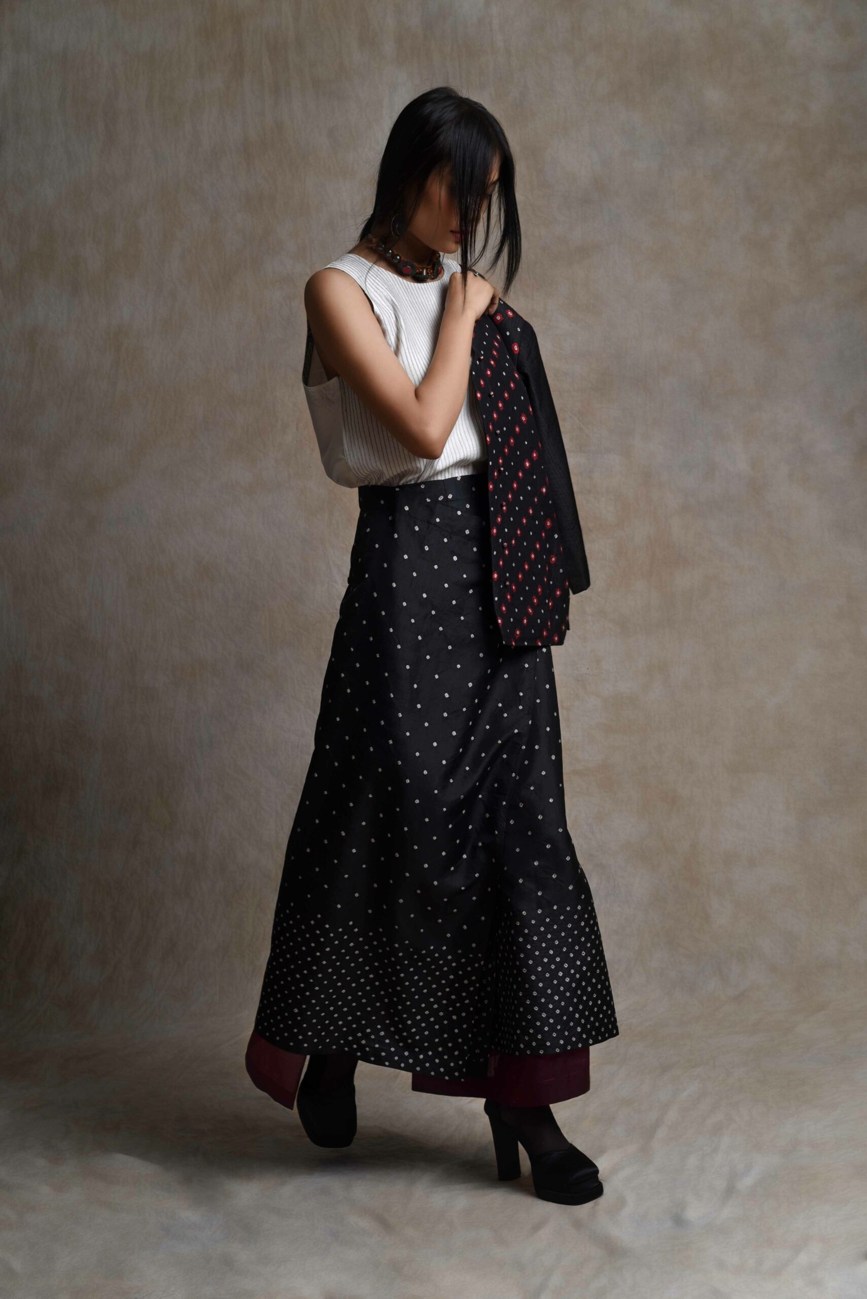 The collection will be showcased from November 22 to November 24 at The Folly, Amethyst, Chennai. (Supplied)