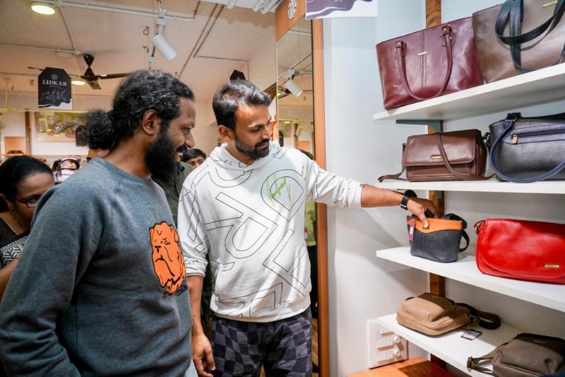 Daali Dhananjaya recently paid a visit to the corporation unit