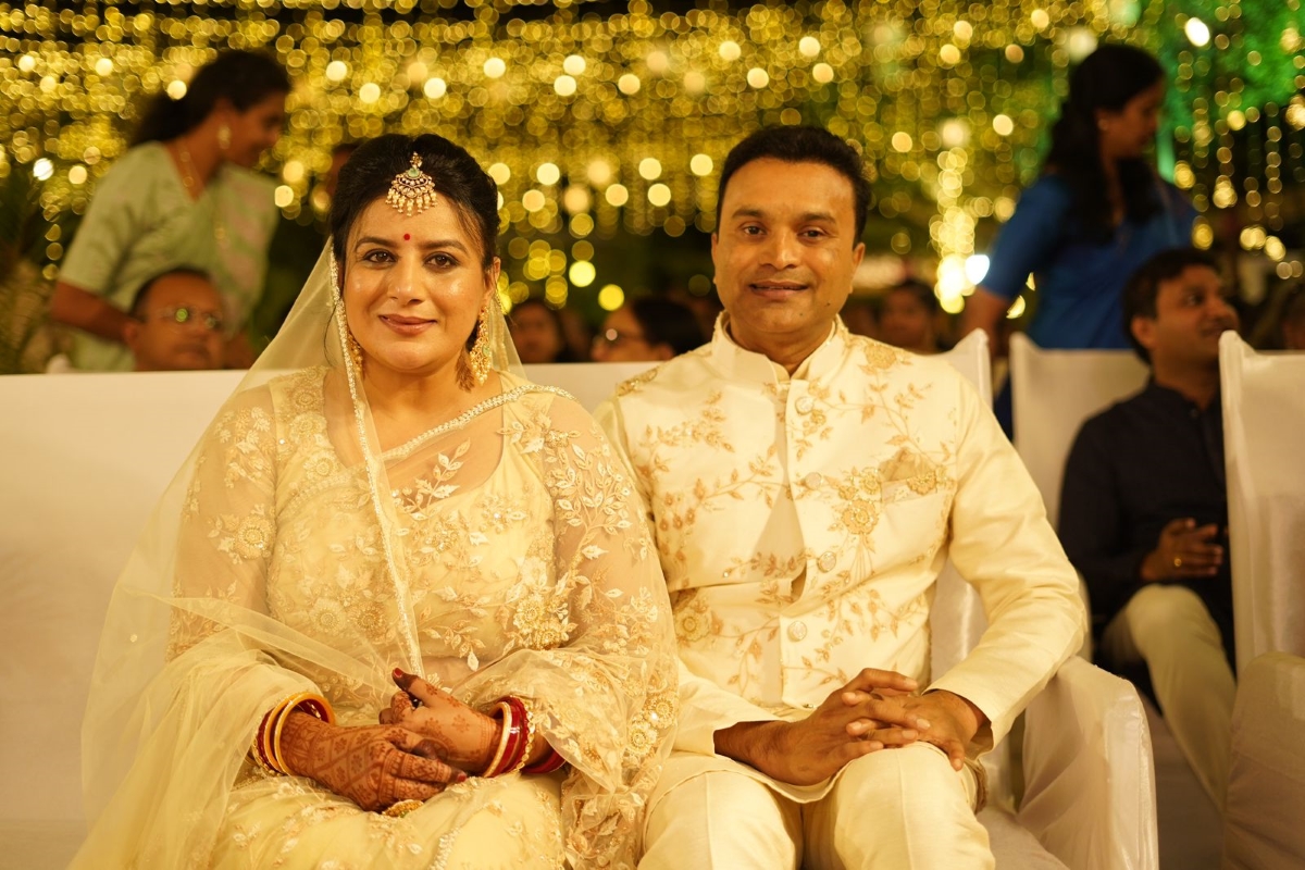 Pooja Gandhi weds businessman Vijay Ghorpade mangalya mantra