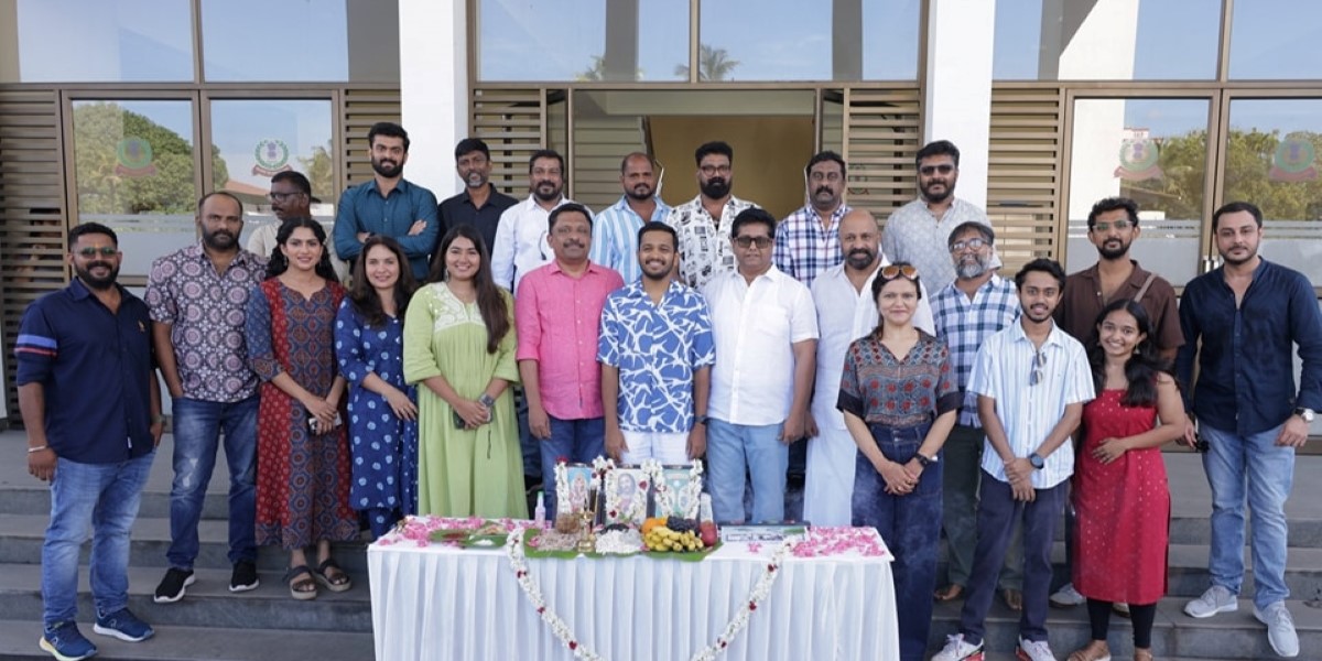 Jeethu Joseph's Nunakuzhi starts rolling