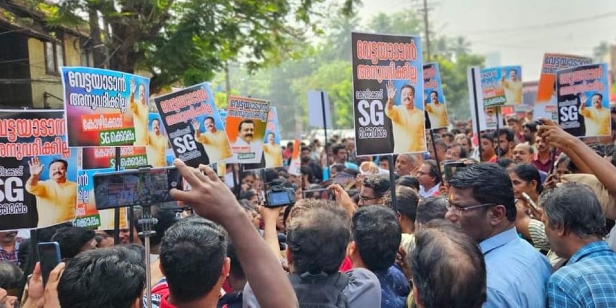 Suresh Gopi appears before police