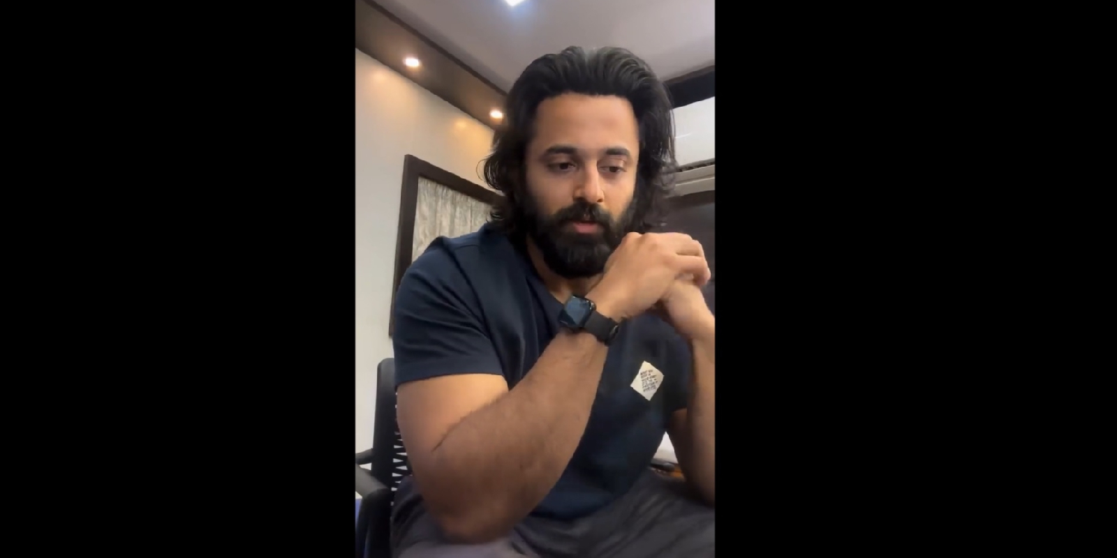 unni mukundan accident on jai ganesh sets