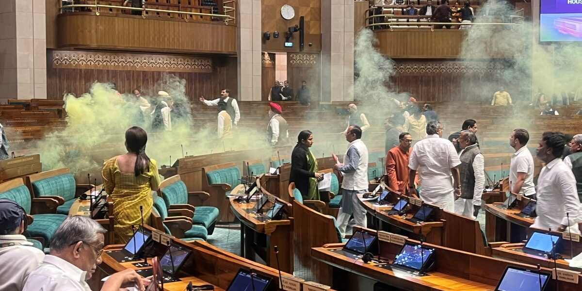 lok sabha tear gas