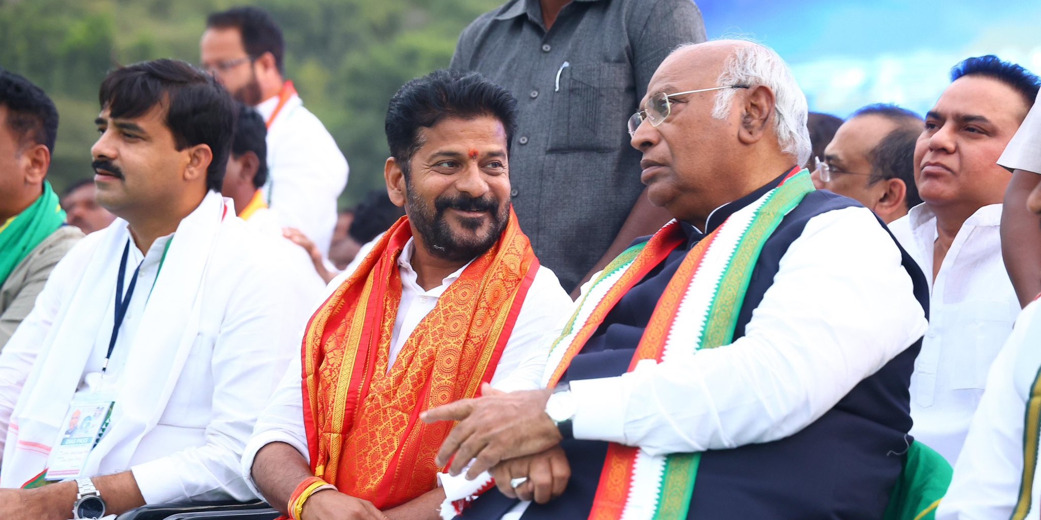 CM Revanth Reddy- Mallikarjun Kharge (X)