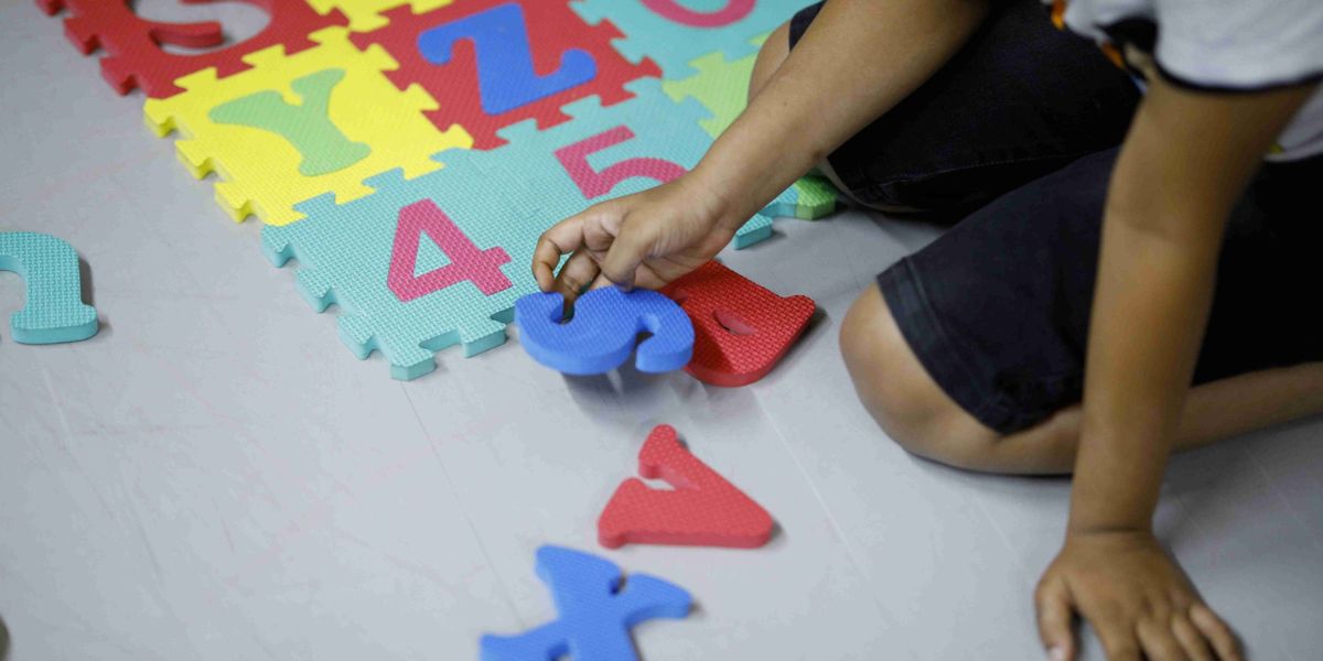 The theme of the festival is to explore the diverse narratives and experiences related to Autism in a positive manner. (cadrre.org)