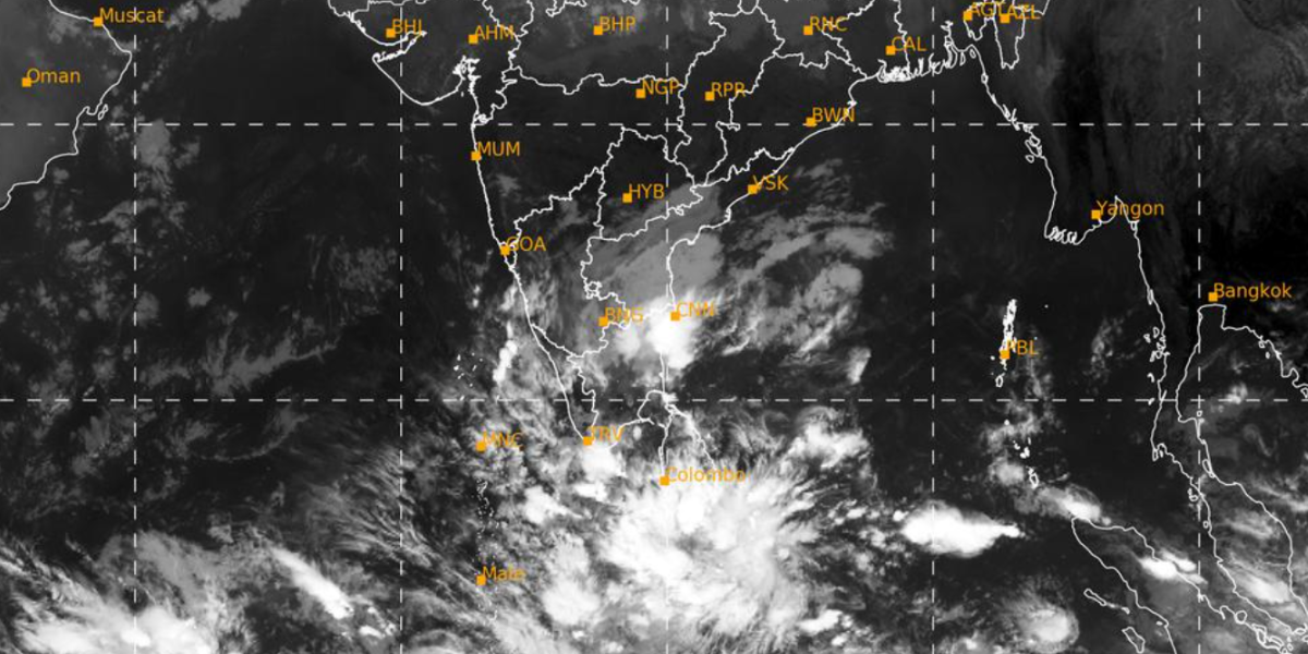 TN rain news: Satellite image as of 9:30 am on Monday, 8 January. (IMD website)