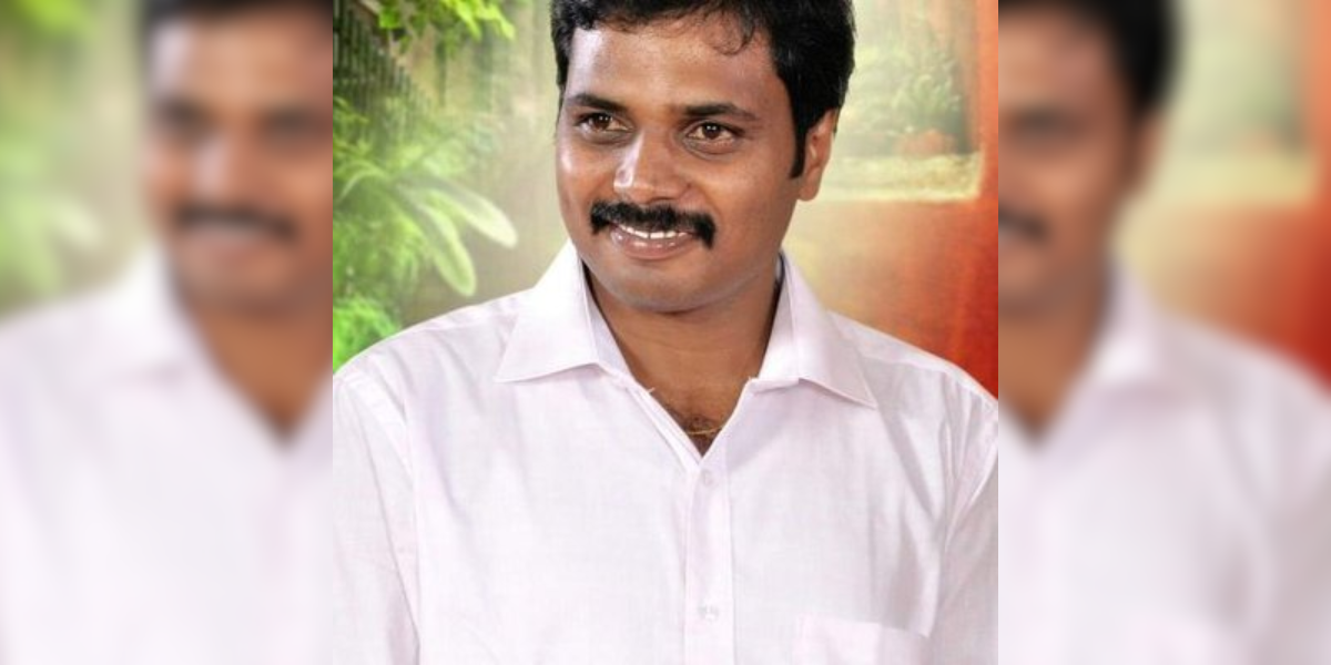 Arul Arumugam. (X)