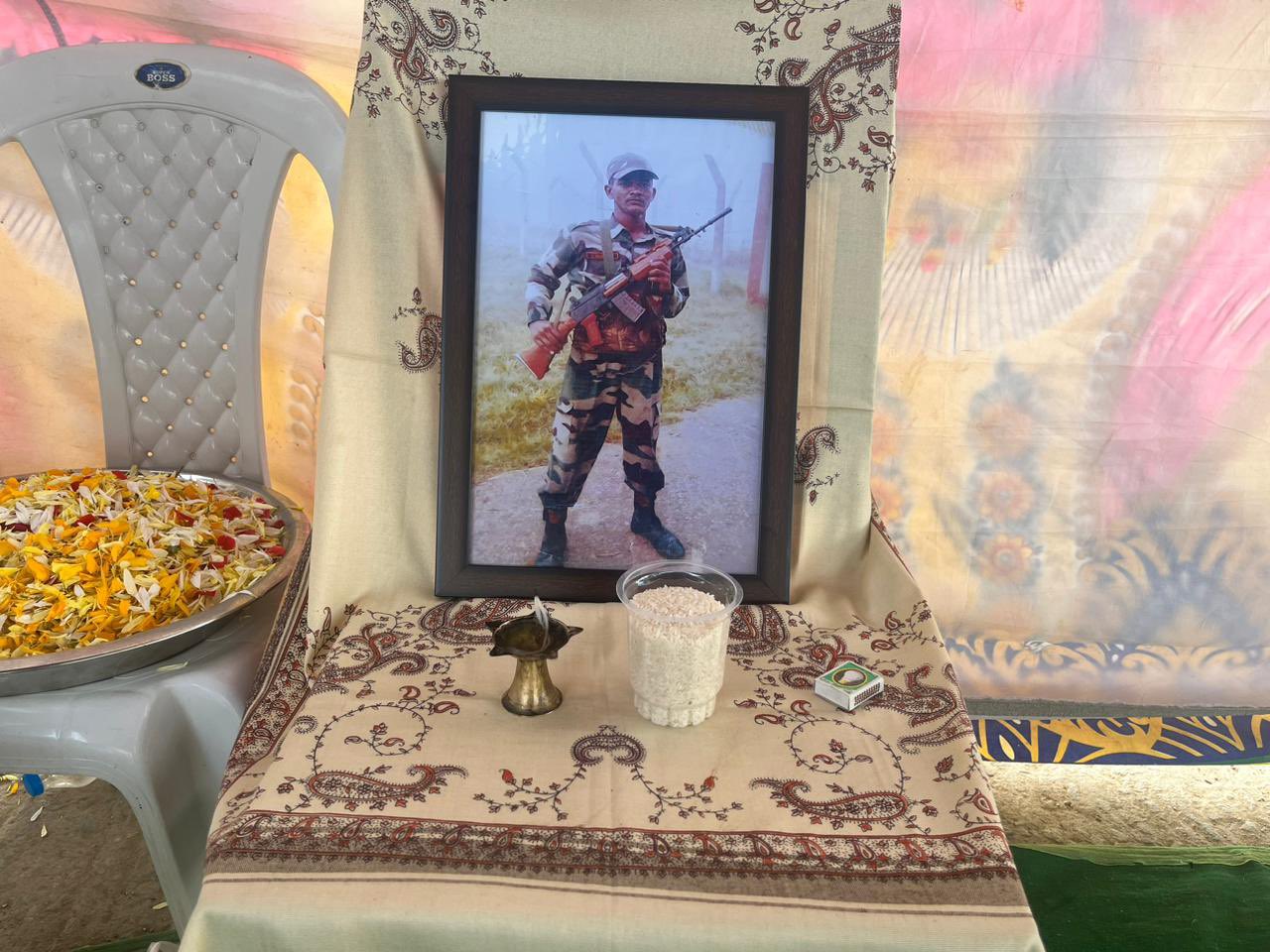 The deceased Mallesh C was a former Army jawan and BRS party worker. (X)