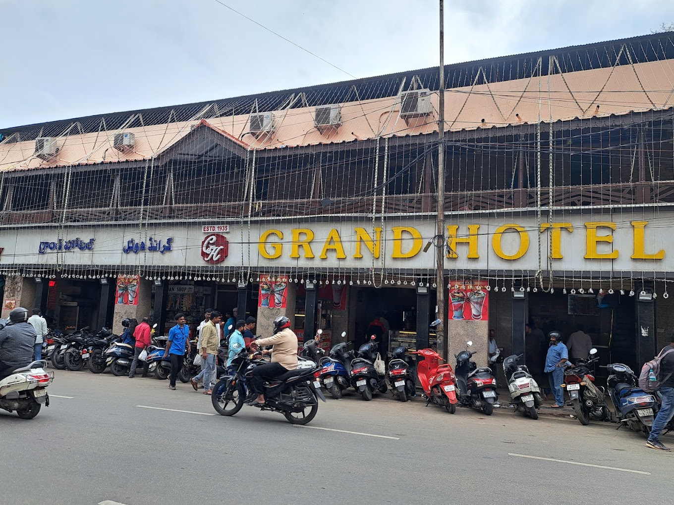 Hyderabad Abids Grand hotel booked, questioned after staff thrash customers over uncooked biryani one New Year's Eve
