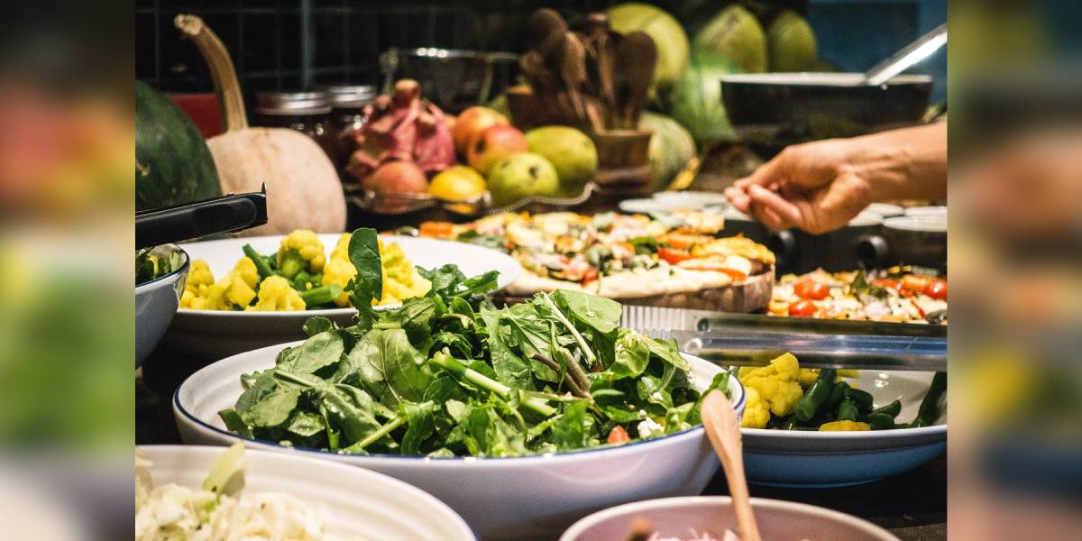 Study reveals that adopting a predominantly plant-based or vegetarian diet is associated with a 39% lower likelihood of contracting Covid infection. (Creative Commons)