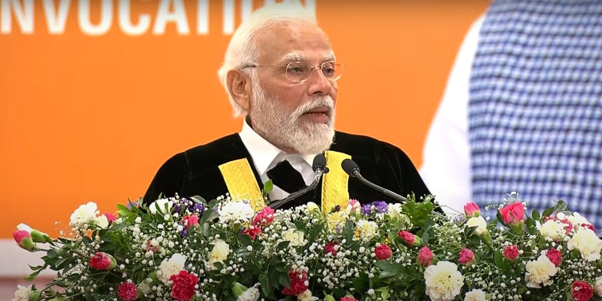 PM Modi at the convocation ceremony
