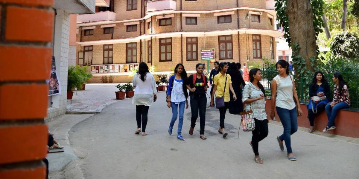 Mount Carmel College