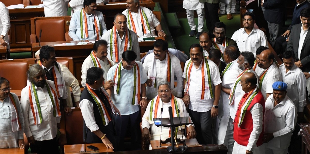 Chief Minister Siddaramaiah presenting the budget
