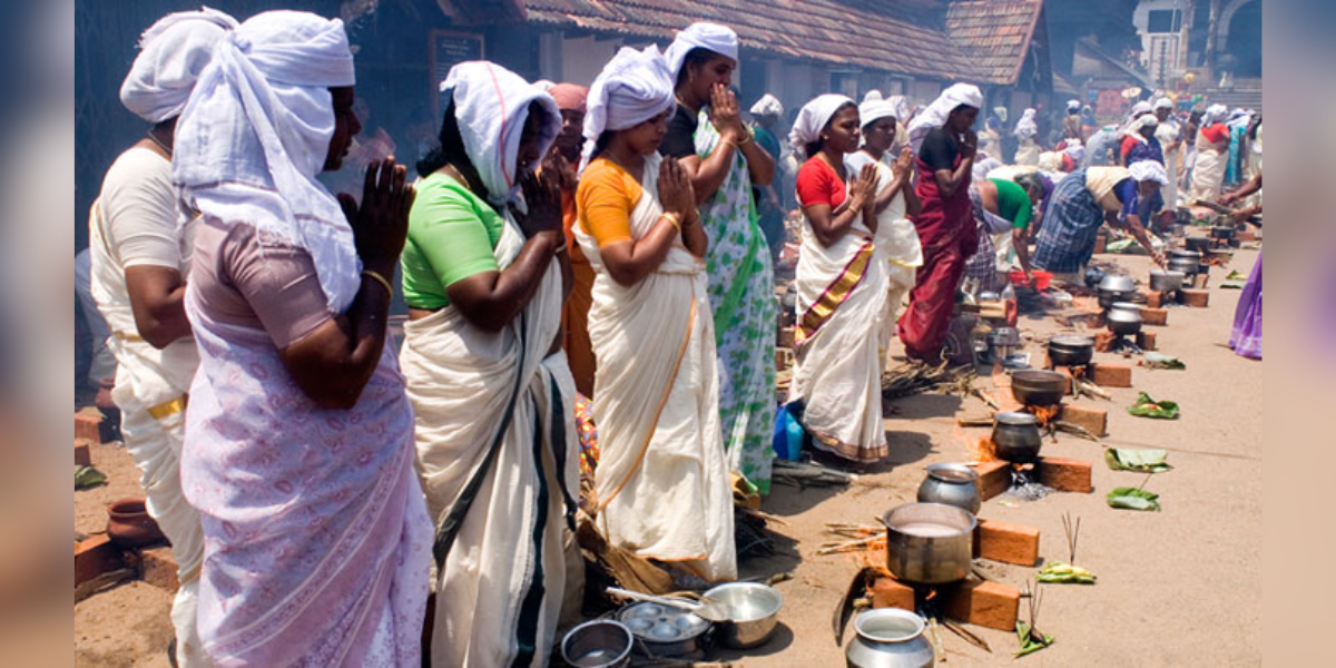 Attukal pongala. (Wikimedia)