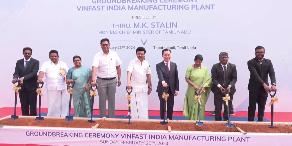 Tamil Nadu CM Stalin and other delegates at the VinFast groundbreaking ceremony. (X)