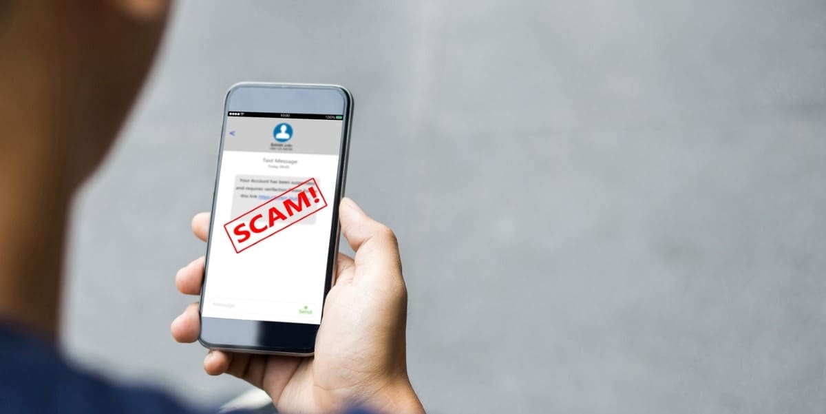 Fake social media acounts of Telangana IPS officers