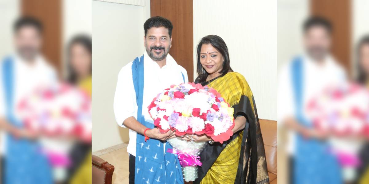 GHMC Mayor Gadwal Vijayalaxmi met Chief Minister A Revanth Reddy to dissus issues related to the formation of the Standing Committee, General Body Meeting, and GHMC Budget. (X)