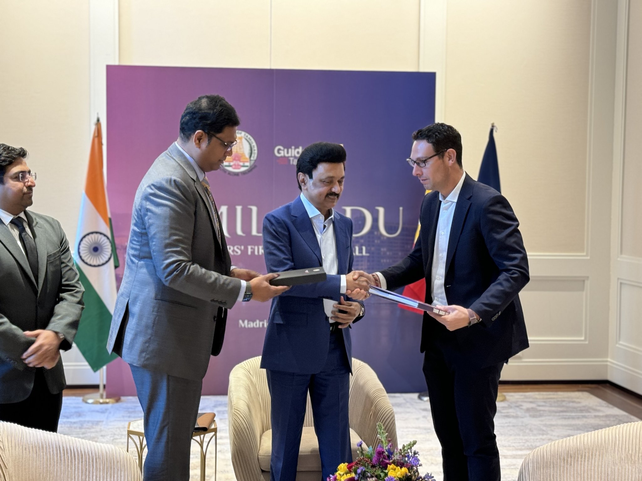 MK Stalin with officials in Spain. (X)