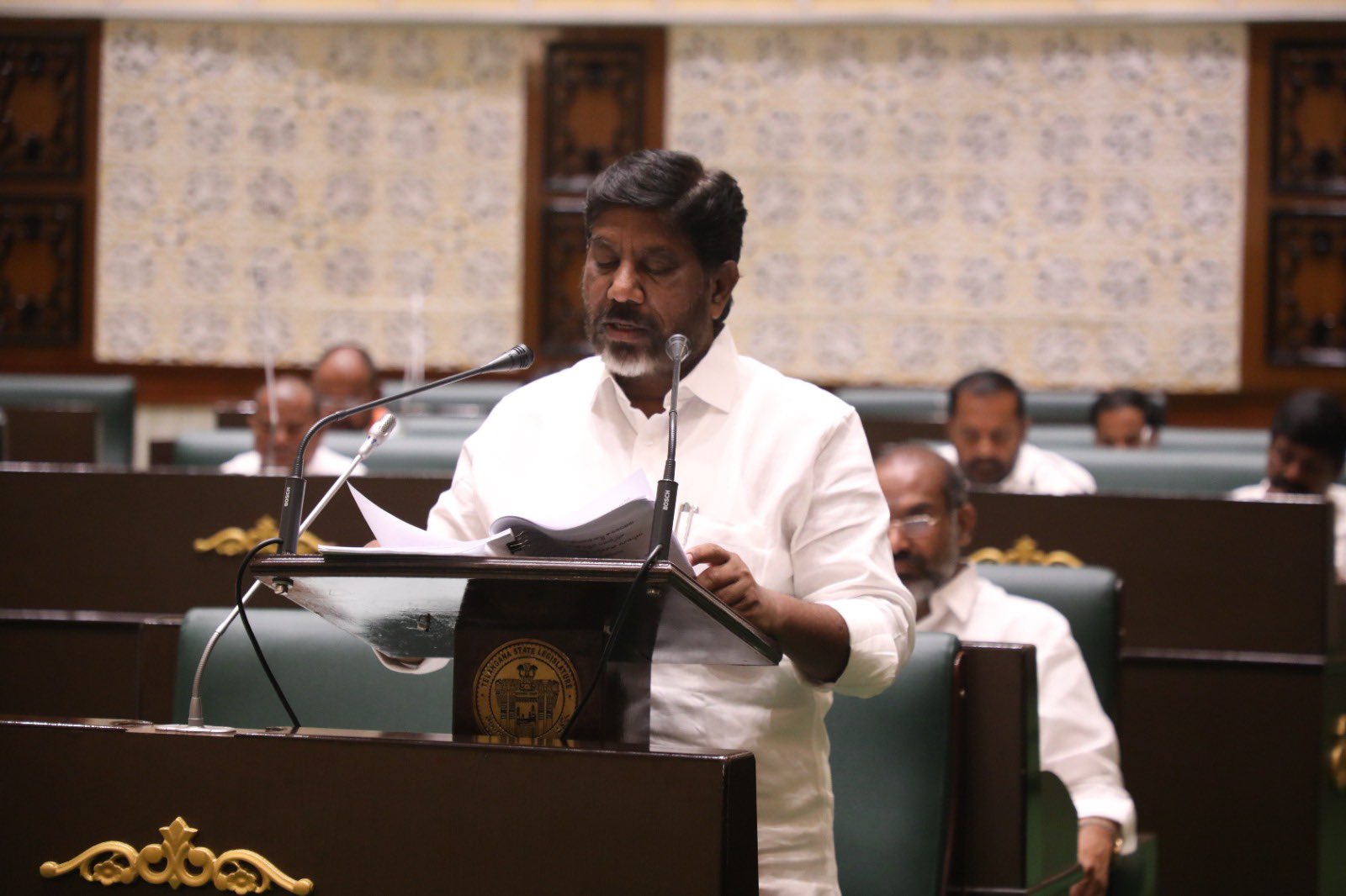 Finance Minister Mallu Bhatti Vikramarka — also the Deputy Chief Minister — presenting the vote-on-account in the Telangana Assembly. (X)