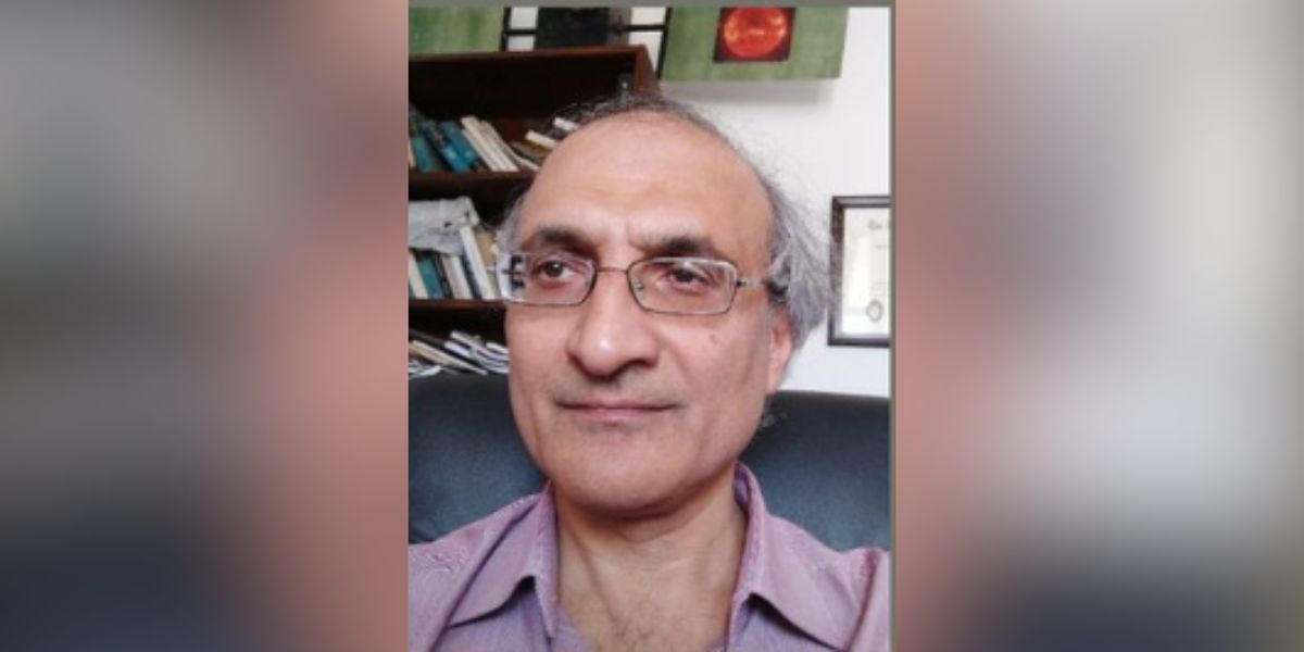 Astrophysicist-professor Jayant Murthy
