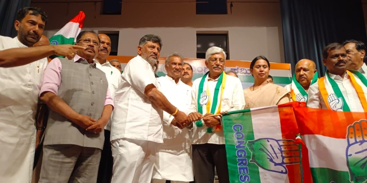 K Jayaprakash Hegde, BM Sukumar Shetty and MP Kumaraswamy join Congress