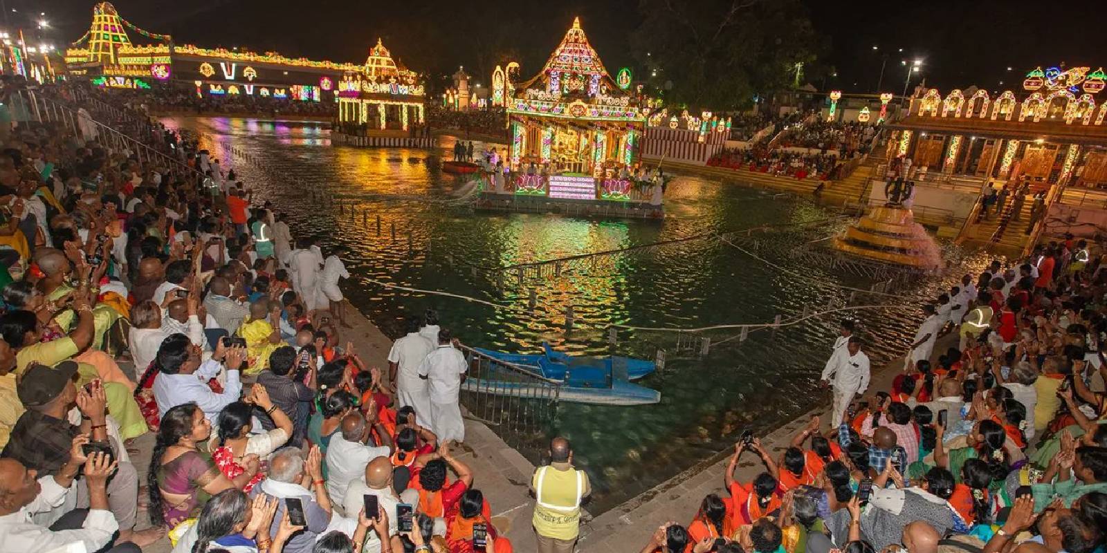 Teppotsavam in Tirumala