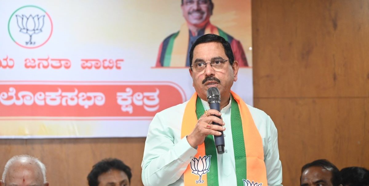 Pralhad Joshi attacks Karnataka Congress government