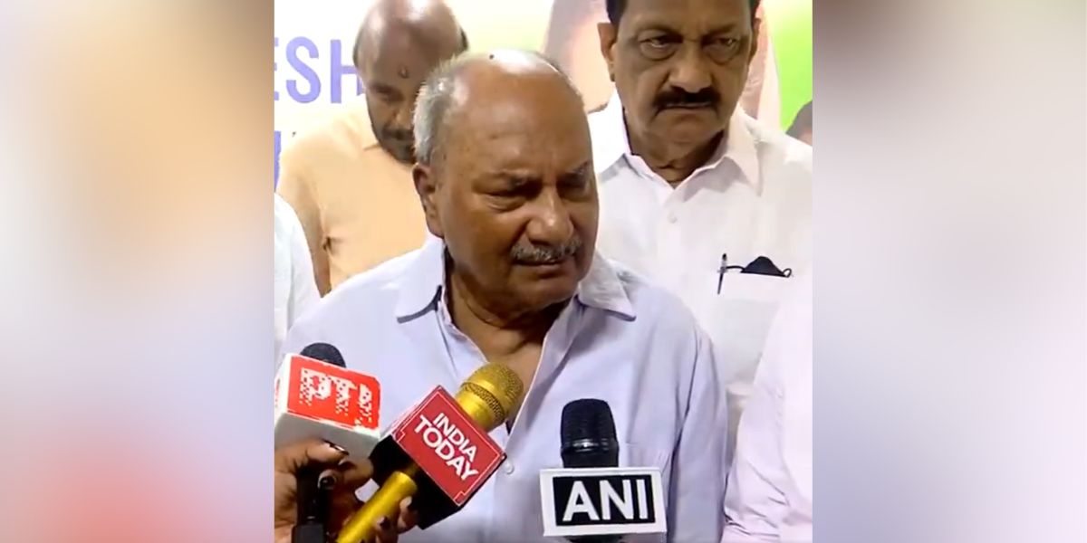 AK Antony speaking to media.