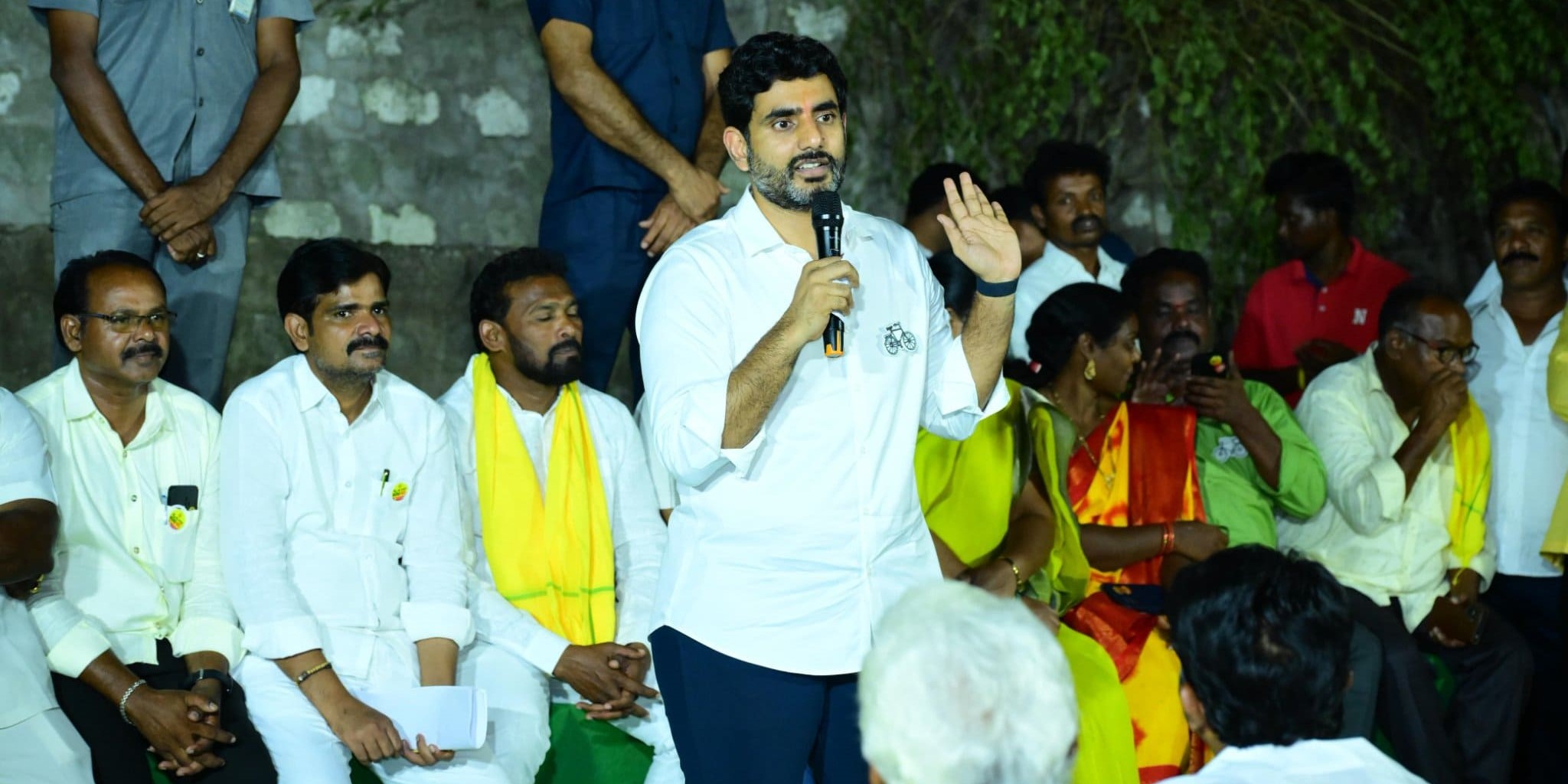Nara Lokesh on his campaign trail in Mangalagiri assembly constituency. (Supplied)