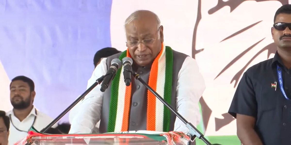 Mallikarjun Kharge speaking in Kalaburagi.