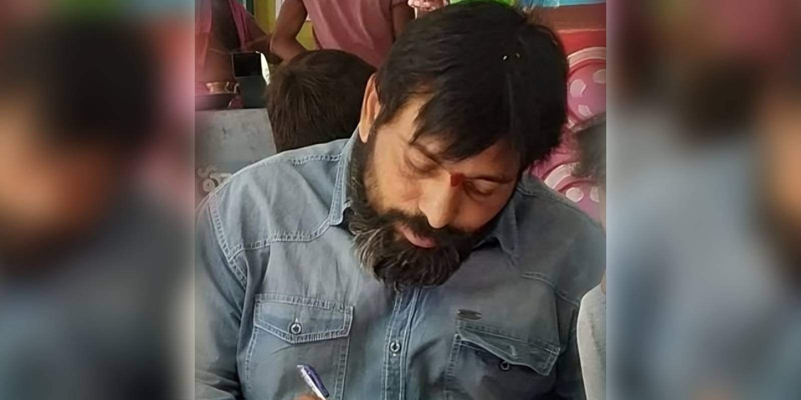 Aa Okkati Adakku director Malli Ankam