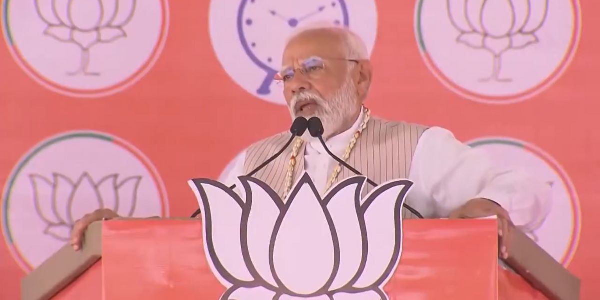 Narendra Modi speaking in Medak in Telangana.
