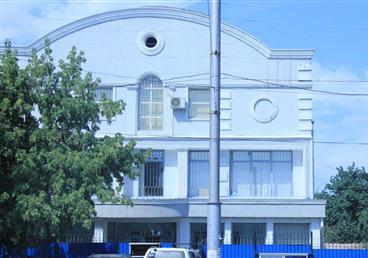 The Indian Embassy could be contacted over the phone numbers, 0555710041 or 0555005538. (MEA Website)