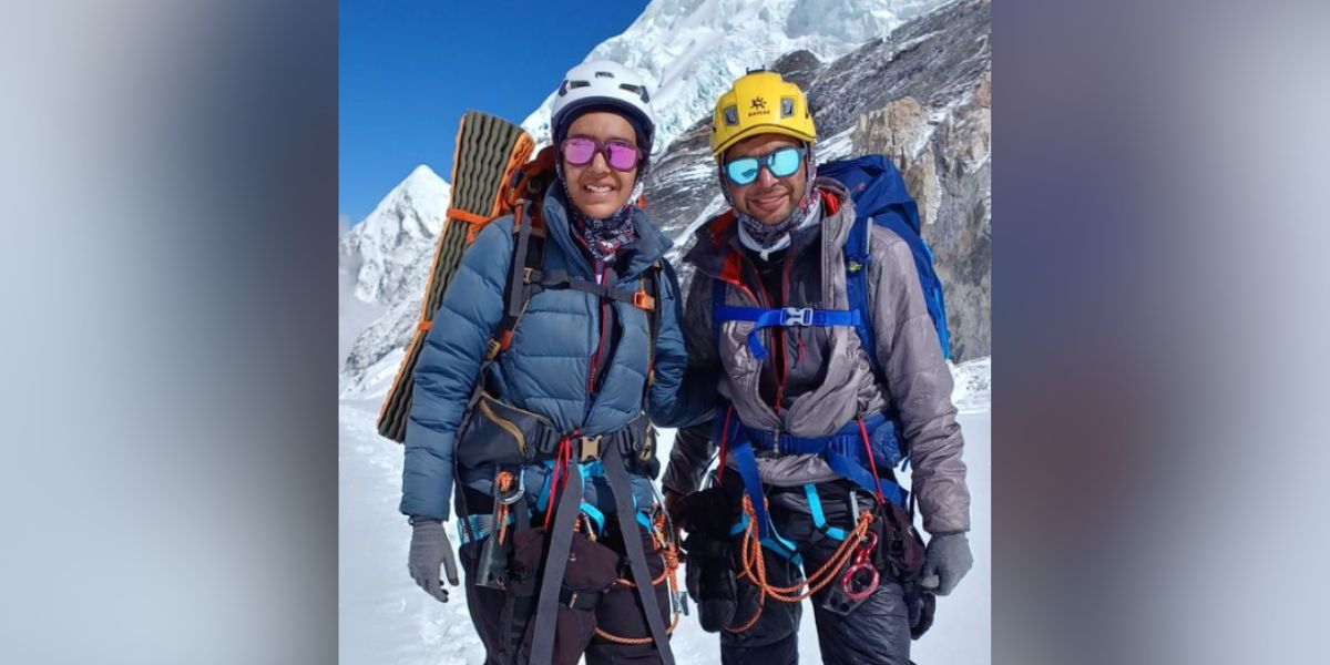 Kaamya was accompanied by her father, Commander S Karthikeyan of the Indian Navy, during the journey to the highest peak on the earth. (Instagram)
