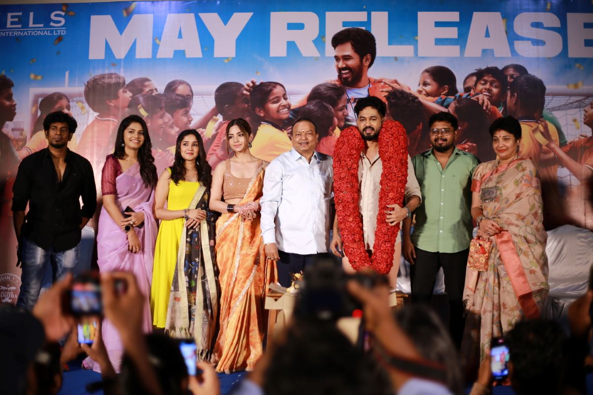 PT Sir team at the press meet
