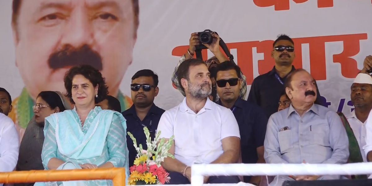 Congress leaders Rahul Gandhi, Priyanka Gandhi and KL Sharmaduring an event in Raebareli.