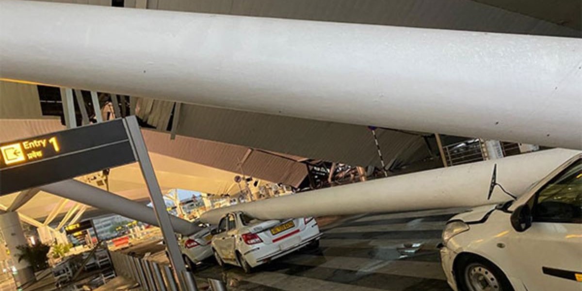 Delhi airport roof collapse