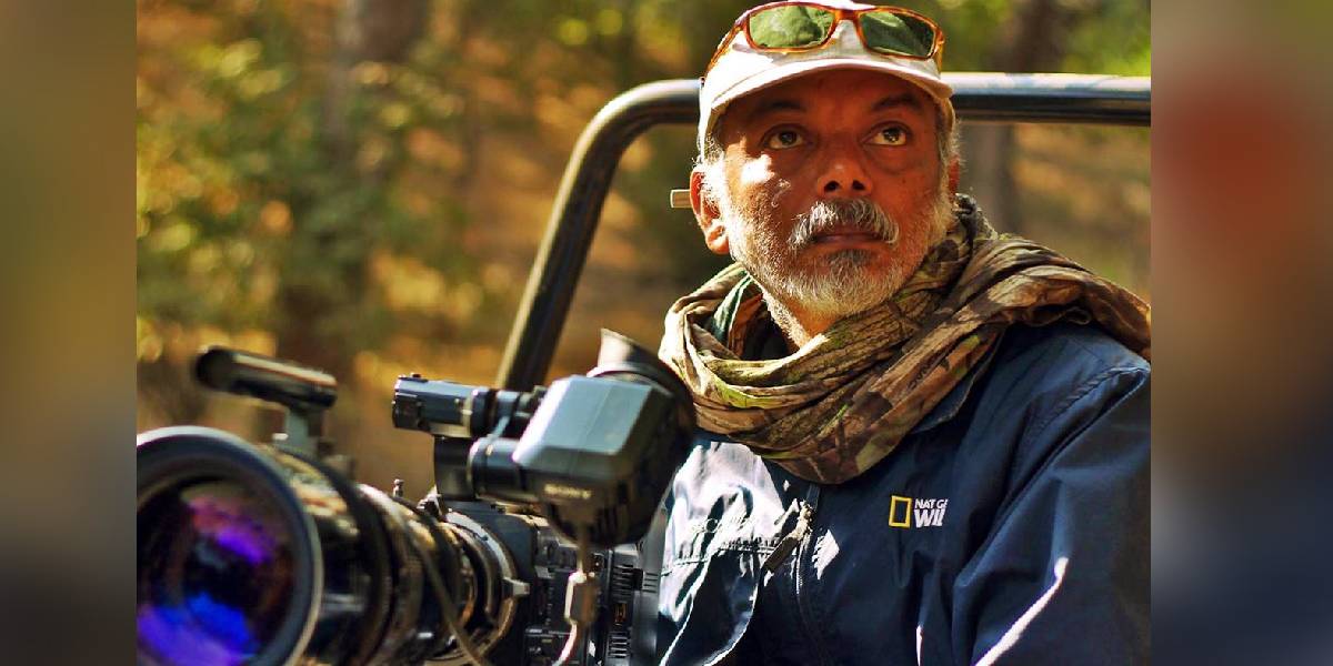 Subbiah Nallamuthu was honoured with the V Shantaram Lifetime Achievement Award. (X)