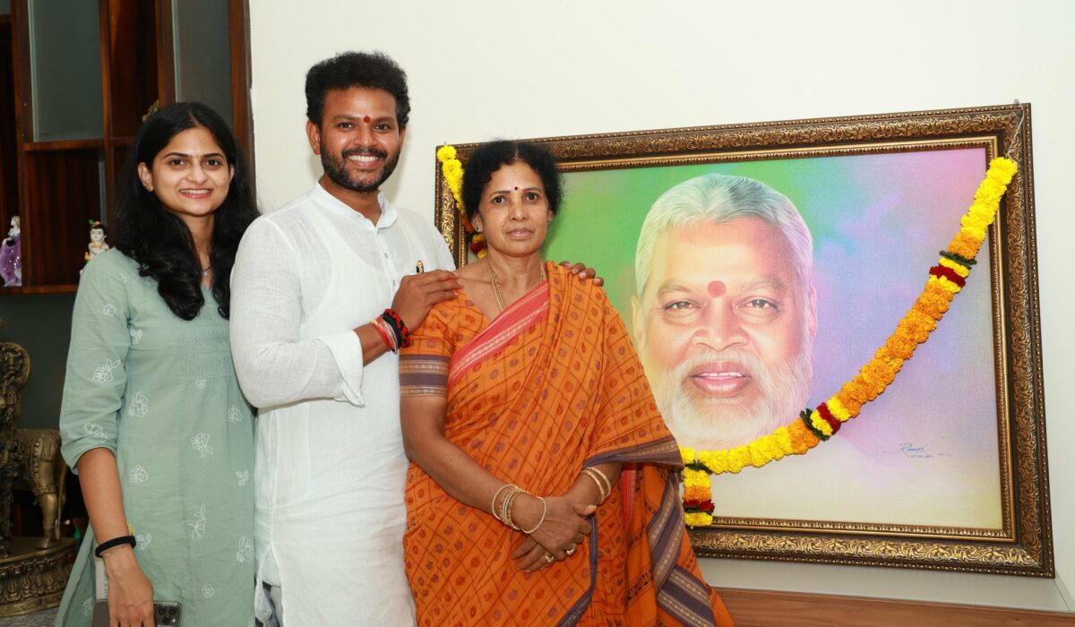 TDP's K Ram Mohan Naidu (seen with his family) entered politics after his father Yerran Naidu's demise in a car accident. (Ram Mohan Naidu Kinjarapu/X)
