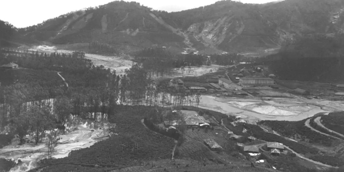 Munnar during the 1924 flood.