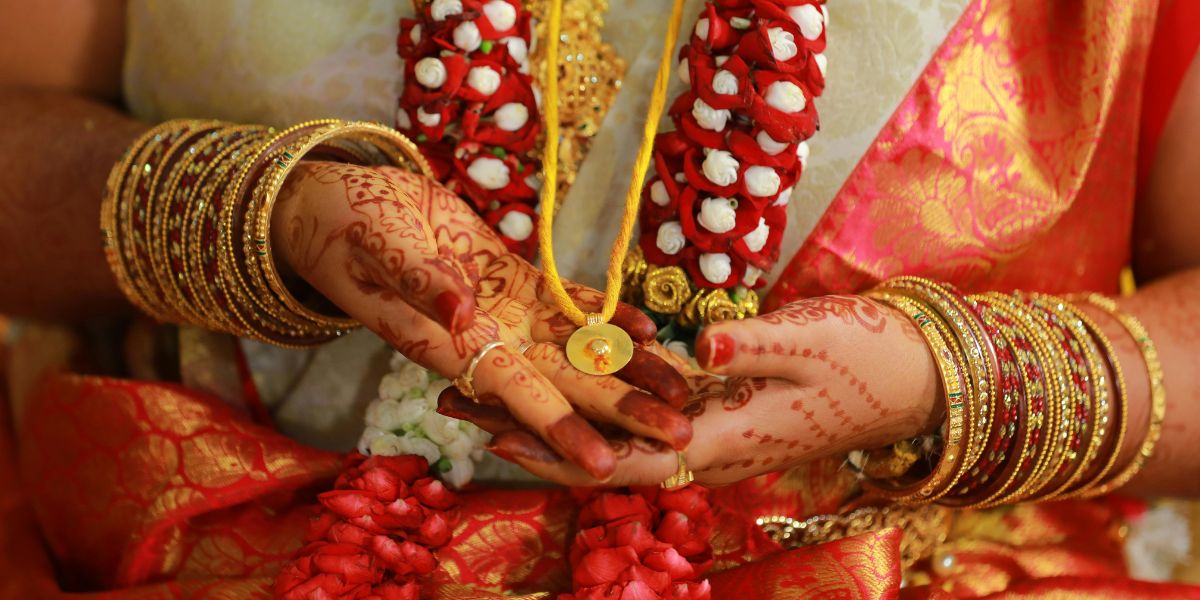 Foxconn discriminates against married women, claim reports.