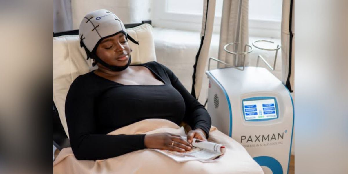 What is scalp cooling therapy for hair loss in cancer patients?