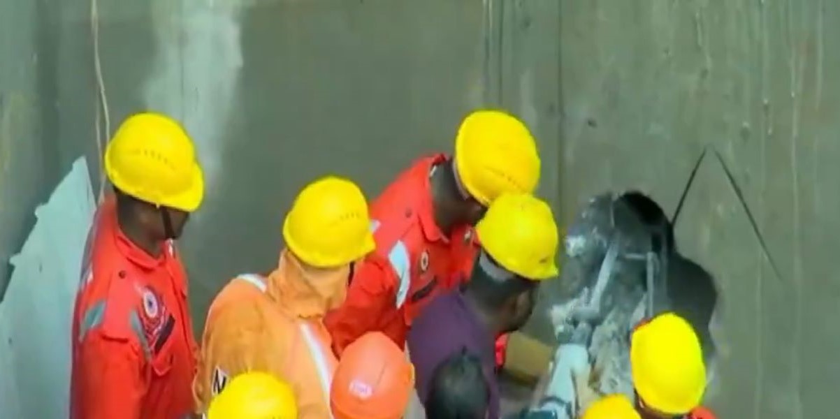 mangaluru construction accident