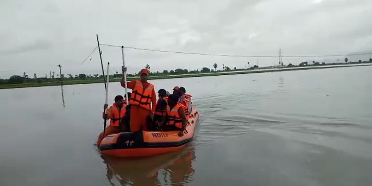 NDRF personnel in Vijayawada. (Supplied)