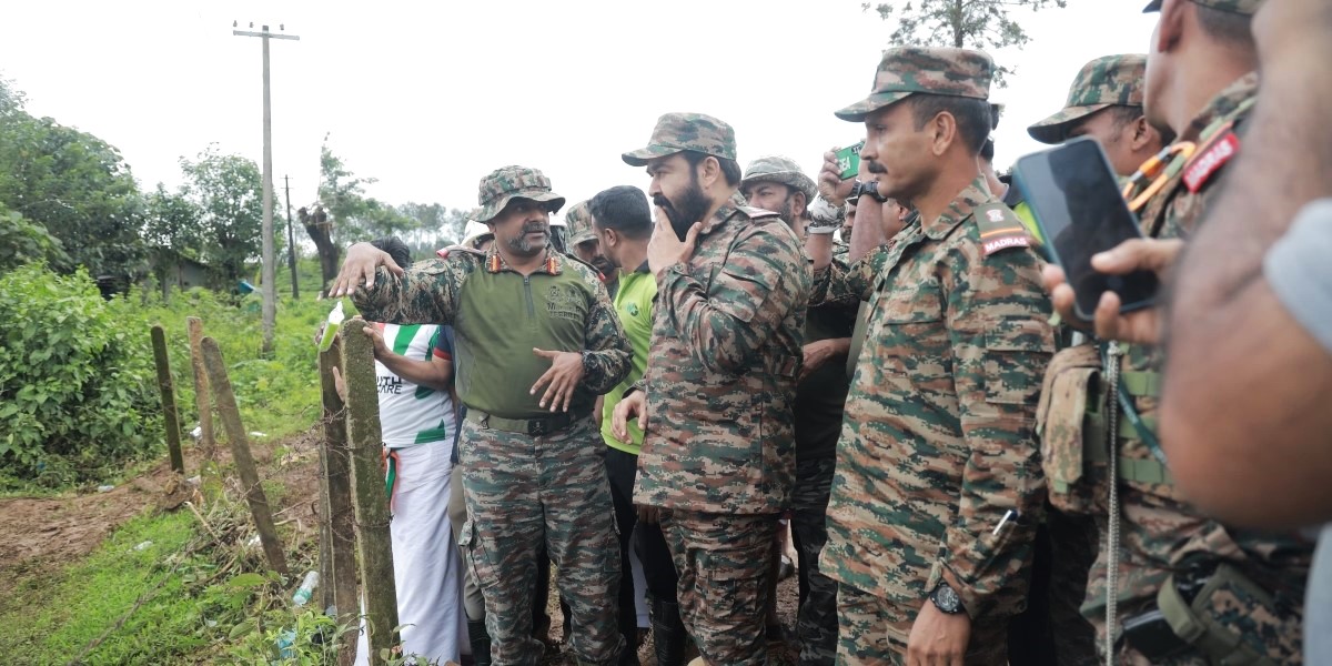 Indian Territorial Army officials brief Mohanlal about the extent of destruction in landslide-hit Wayanad