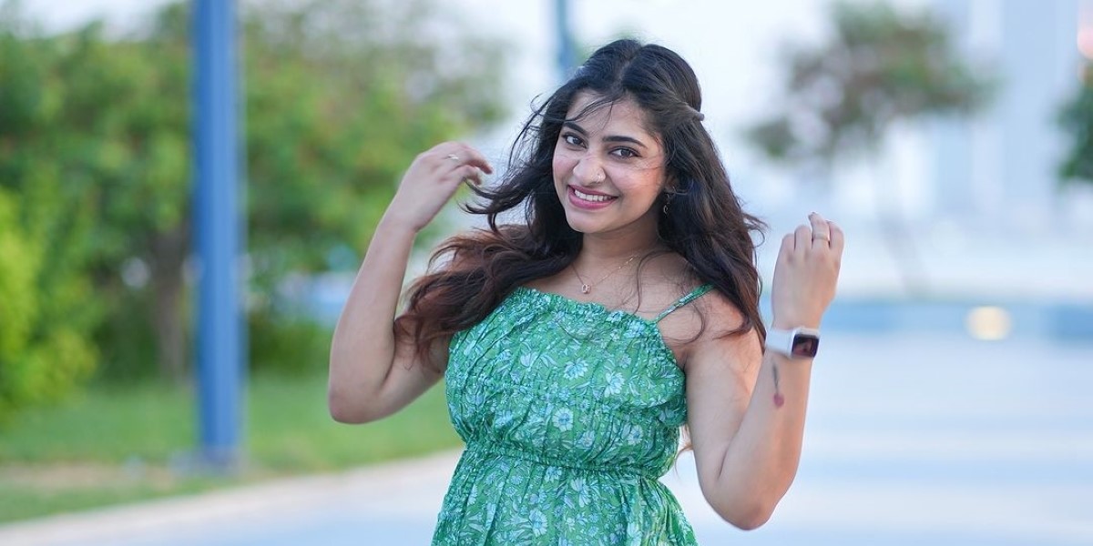 Malavika Sreenath clarifies on old casting couch incident