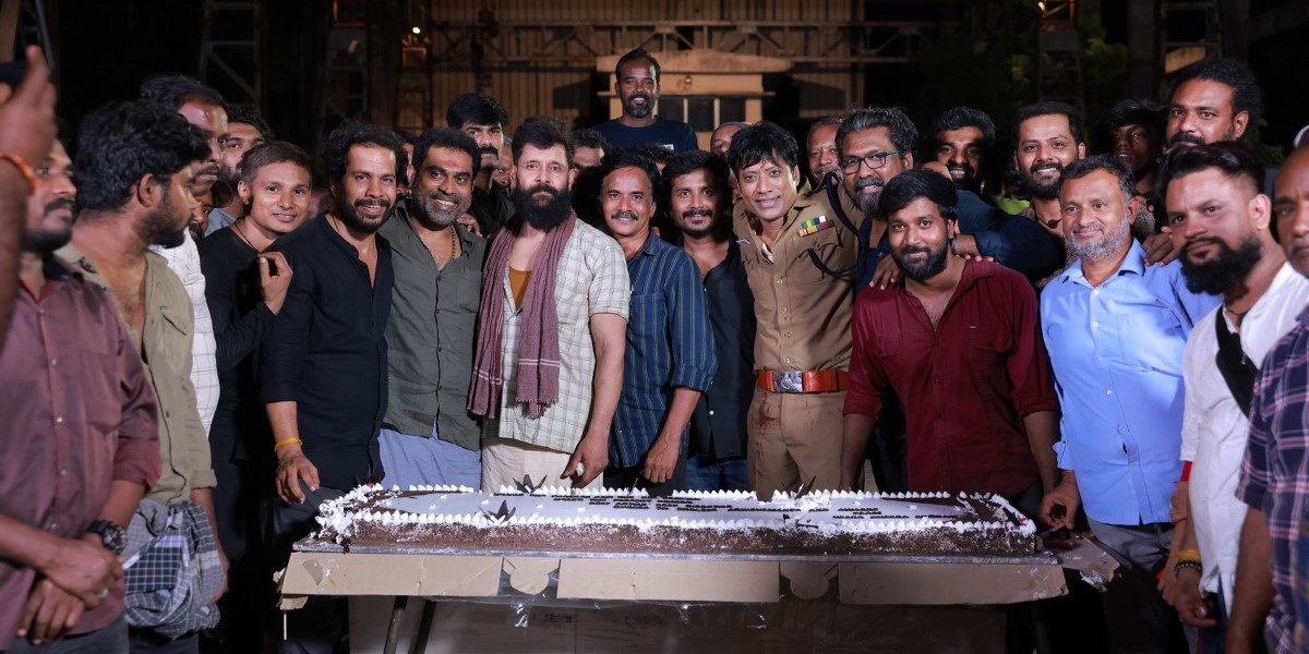 SJ Suryah all praise for Veera Dheera Sooran director SU Arun Kumar